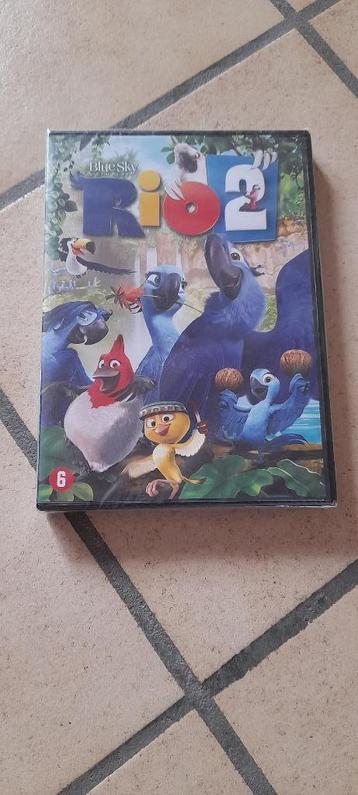 dvd beschikbaar voor biedingen