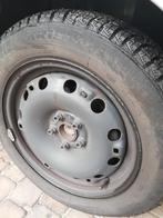 4 winterbanden op stalen velg 185/60R15, Auto-onderdelen, Banden en Velgen, Winterbanden, Ophalen