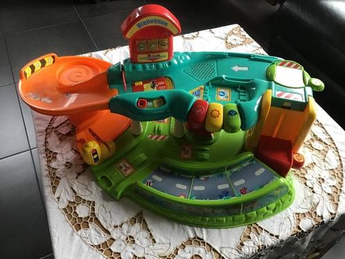 Tut Tut bolides - V Tech - mon garage éducatif, Kinderen en Baby's, Speelgoed | Vtech, Zo goed als nieuw, 2 tot 4 jaar, Ophalen
