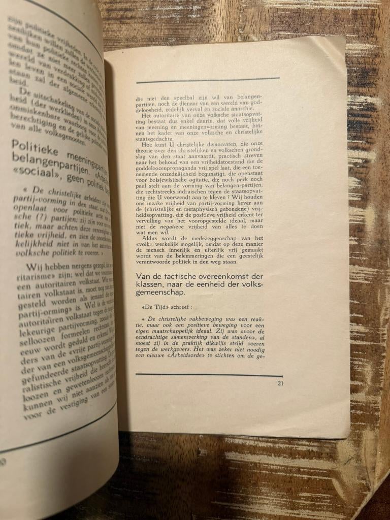 De Vlaamsche arbeidsorde in de branding - Victor Leemans, Antiek en Kunst, Antiek | Boeken en Manuscripten, Ophalen of Verzenden