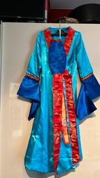 Chinees kleedje met riem maat 140, Kinderen en Baby's, Carnavalskleding en Verkleedspullen, Ophalen of Verzenden, Zo goed als nieuw