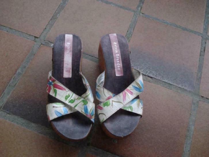 Gratis verzenden kleurrijke boho ibiza festival hakken 38, Kleding | Dames, Schoenen, Zo goed als nieuw, Schoenen met hoge hakken