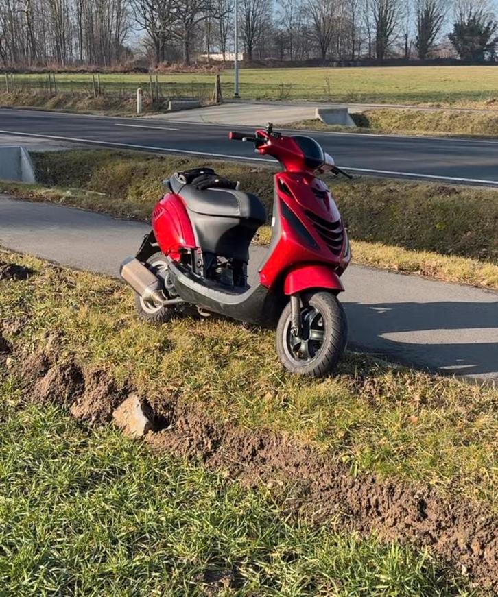 Zip aklasse 50cc 4t, Fietsen en Brommers, Scooters | Piaggio, Zip, Ophalen of Verzenden