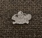 PIN - SKULL - DOODSKOP - CRANE - SLANG - SERPENT - SNAKE, Verzamelen, Verzenden, Gebruikt, Overige onderwerpen, Speldje of Pin