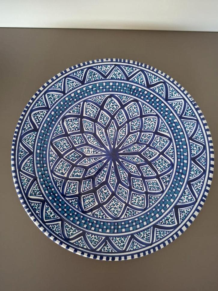 Handbeschilderd bord, Huis en Inrichting, Woonaccessoires | Vazen, Gebruikt, Blauw, Minder dan 50 cm, Aardewerk of Porselein, Ophalen of Verzenden