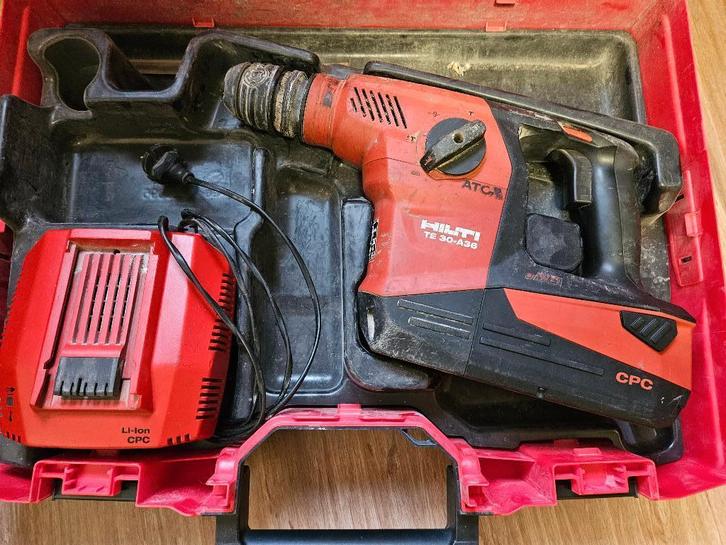 Hilti TE 30-A36 Met 36 Volt en 6 Ah Batterij, Doe-het-zelf en Bouw, Gereedschap | Boormachines, Zo goed als nieuw, Boor- en/of Breekhamer