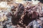 Pseudo FERRIHYDRIET na SKORODIET kristallen, zéér zeldzaam !, Ophalen of Verzenden, Mineraal