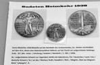 Munt Sudetenland 1935 'Heimkehr' + foto's & postkaart, Verzamelen, Militaria | Tweede Wereldoorlog, Verzenden, Landmacht, Embleem of Badge