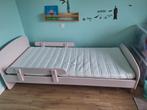 Mooi kinderbed met val bescherming., Ophalen, Zo goed als nieuw