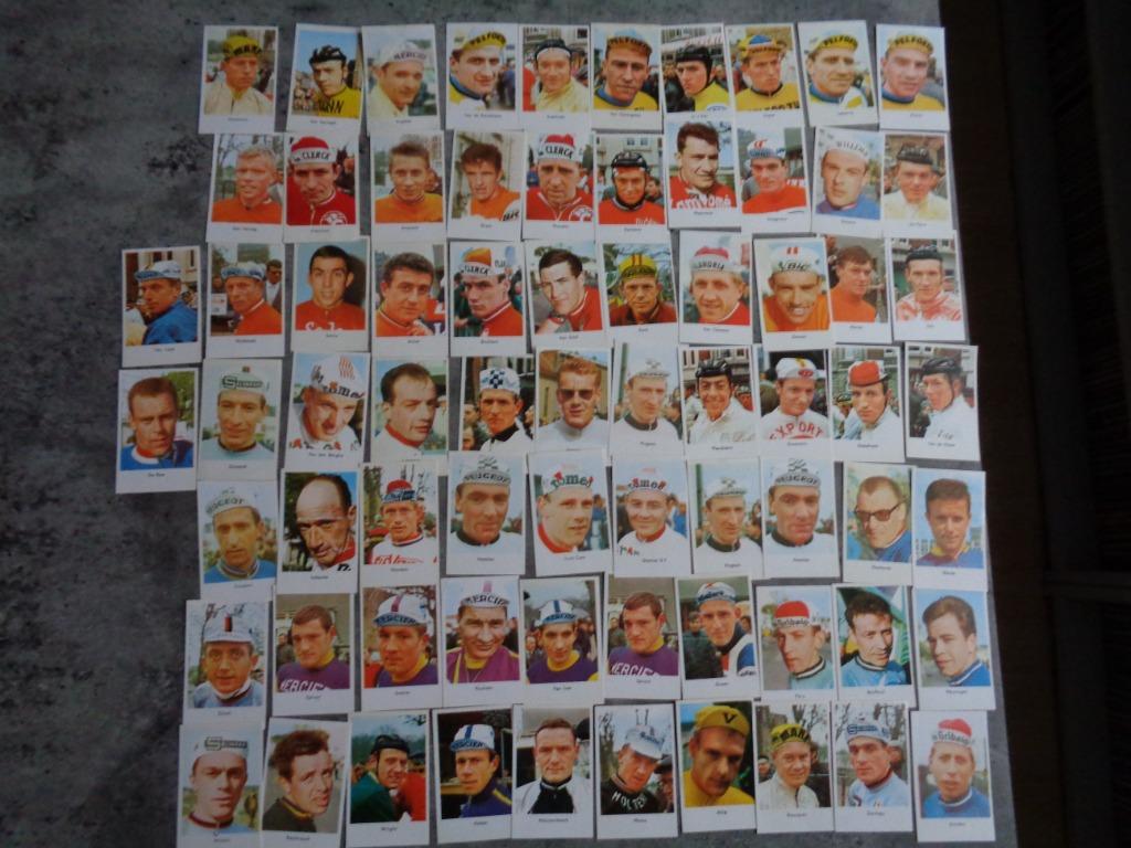 MONTY GUM PRENTEN  PLAATJES  WIELRENNERS   REEKS TRIUMVIRAAT, Hobby en Vrije tijd, Stickers en Plaatjes, Ophalen of Verzenden