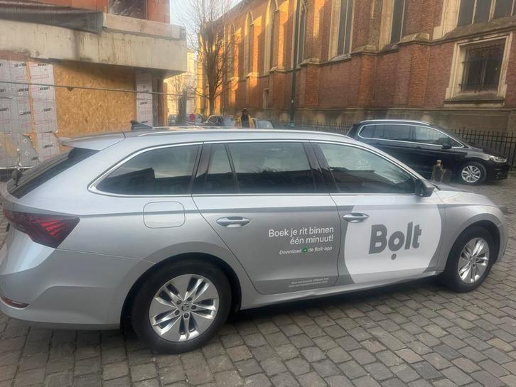 Sokda octvia, Autos, Skoda, Particulier, Octavia, ABS, Caméra de recul, Phares directionnels, Airbags, Air conditionné, Android Auto