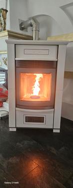 Pelletkachel Piazzetta Ginevra 15kw kan geleverd worden, Huis en Inrichting, Ophalen, Pelletkachel