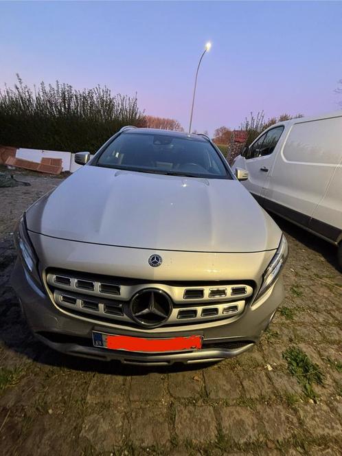 Mercedes-Benz GLA 200D AMG pakket FULL FULL !!!, Auto's, Mercedes-Benz, Particulier, GLA, 360° camera, ABS, Achteruitrijcamera