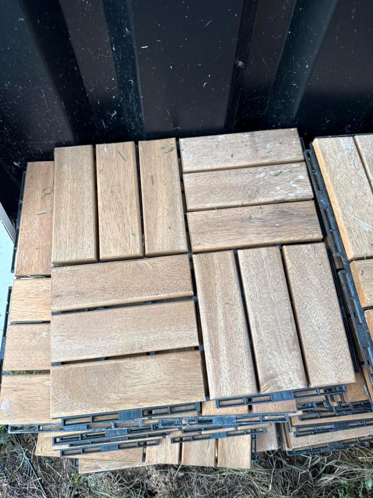 Hout vlonders / Houten tegels / Ikea Runnen, Tuin en Terras, Terrasdelen en Vlonders, Zo goed als nieuw, Hout, Ophalen