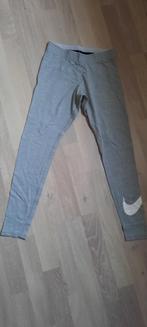 Legging Nike taille S, Vêtements | Femmes, Culottes & Pantalons, Gris, Enlèvement ou Envoi, Taille 36 (S), Nike