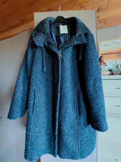 dames winterjas esprit 44, Kleding | Dames, Jassen | Winter, Zo goed als nieuw, Maat 42/44 (L), Blauw, Ophalen of Verzenden