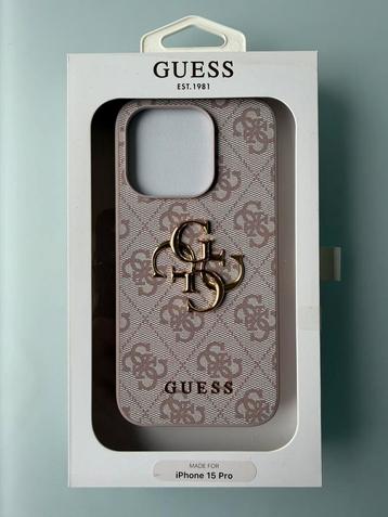 iPhone 15 Pro - Guess Cover beschikbaar voor biedingen