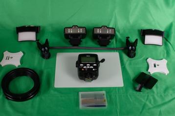NIKON R1 C1 flitskit voor draadloos verlichtingssysteem beschikbaar voor biedingen