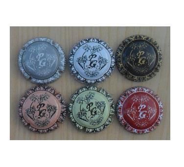 Champagne capsules - Petit Gh Initiales 8f-8k, Collections, Collections complètes & Collections, Envoi