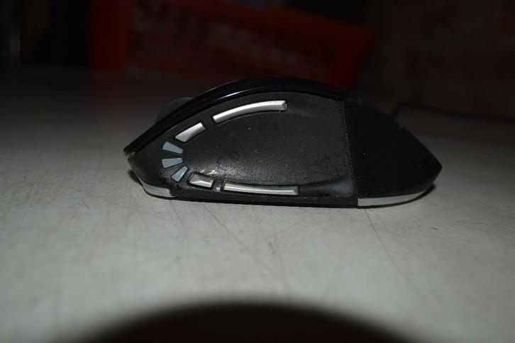 Nova Slider X 500 muis, Computers en Software, Muizen, Refurbished, Muis, Rechtshandig, Bedraad, Ergonomisch, Gaming muis, Ophalen of Verzenden