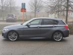 BMW 118i M-pakket AUTOMAAT - Keyless - Angel eyes - 2018, Auto's, BMW, Euro 6, USB, Alcantara, Bedrijf