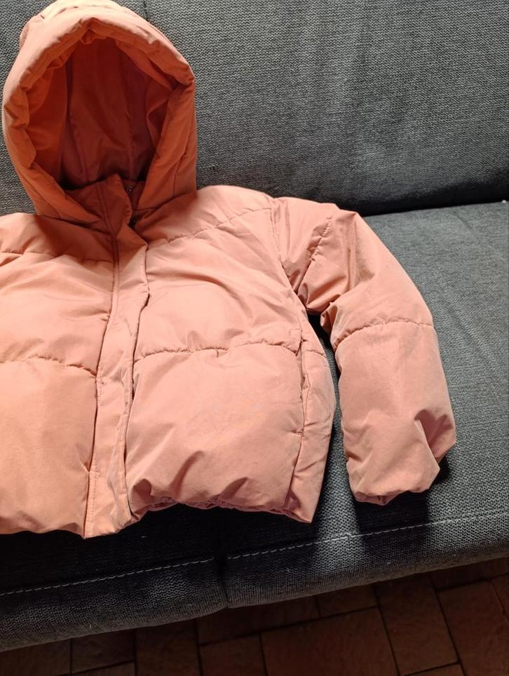 Doudoune pour fille taille 12 ans., Kinderen en Baby's, Kinderkleding | Maat 152, Meisje, Overige typen, Ophalen