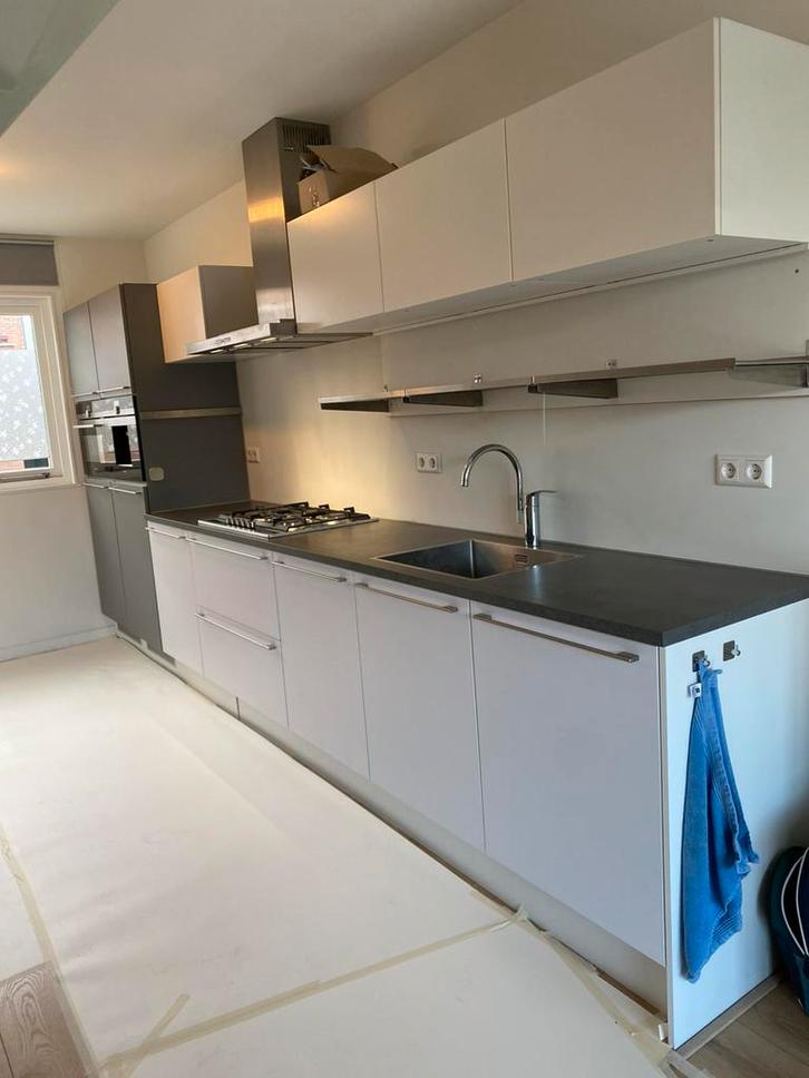 Zeer Nette Moderne Rechte Keuken + Siemens + GEDEMONTEERD, Huis en Inrichting, Keuken | Complete keukens, Ophalen of Verzenden