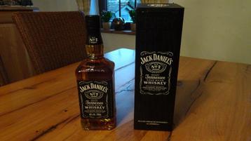 JACK DANIEL'S whiskyfles beschikbaar voor biedingen