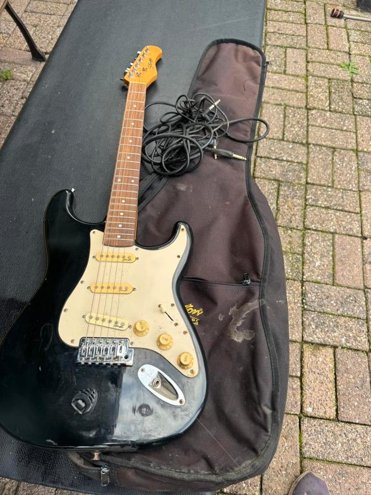 Stagg SES-55 Electriche Gitaar, Muziek en Instrumenten, Snaarinstrumenten | Gitaren | Elektrisch, Zo goed als nieuw, Ophalen