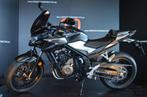 Honda CB 500 FA en véritable état neuf  Vendu, Motos, Motos | Honda, Entreprise, 2 cylindres, 12 à 35 kW, 500 cm³