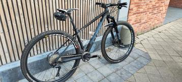 Cube MTB C62 Sport 17" - Small, Ophalen, Gebruikt, Meer dan 20 versnellingen, Vering