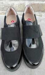 Zwarte nog nieuwe schoenen merk PieSanto maat 37, Kleding | Heren, Schoenen, Ophalen of Verzenden, Zo goed als nieuw