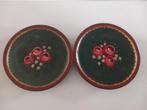 2 assiettes peintes à la main décoration d'intérieur fleurs, Enlèvement ou Envoi, Maison et Meubles