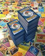 50 verschillende pokemon kaarten, Hobby en Vrije tijd, Ophalen of Verzenden, Zo goed als nieuw