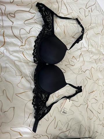 Soutien-gorge push-up noir Marie Jo 75C