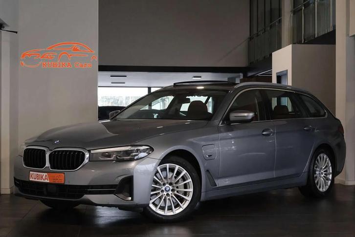 BMW 530e Aut BTW PANO Acc DodeH Keyless TrekH Garantie, Auto's, BMW, Bedrijf, Te koop, 5 Reeks, ABS, Achteruitrijcamera, Airbags