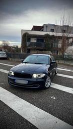 BMW 118i Pack Sport *MOTEUR REFAIT A NEUF, Auto's, BMW, Automaat, Zwart, 4 cilinders, Blauw