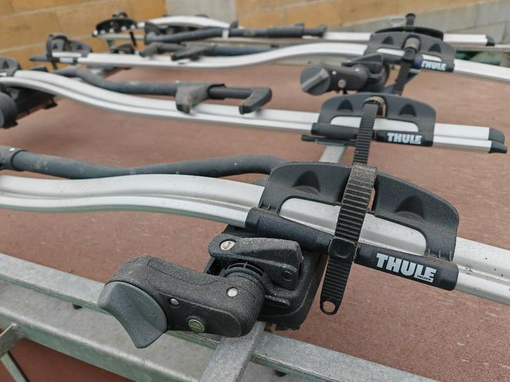 REMORQUE BAGAGÈRE + PORTE-VÉLOS THULE (4 VÉLOS), Autos : Divers, Remorques, Enlèvement