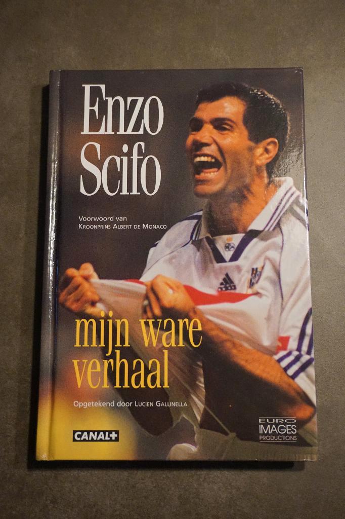 gesigneerd voetbalboek enzo scifo mijn ware verhaal, Verzamelen, Sportartikelen en Voetbal, Ophalen of Verzenden