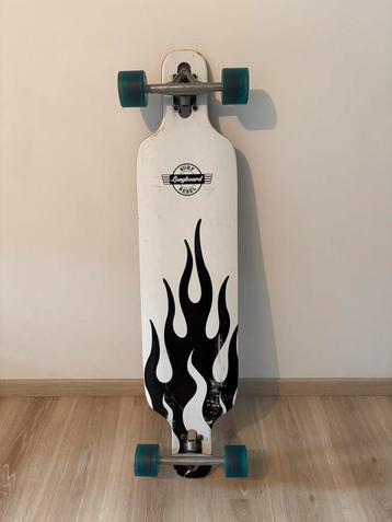 Longboard Surf Rebel beschikbaar voor biedingen
