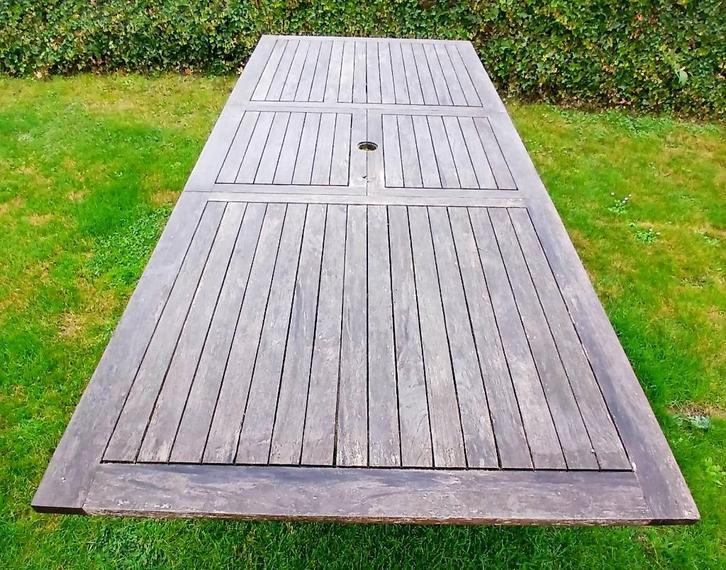 Set tuintafel, stoelen en kussens, Tuin en Terras, Tuinsets en Loungesets, Gebruikt, Loungeset, Hout, 5 zitplaatsen, Eettafel