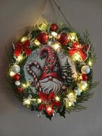 Jolie couronne lumineuse de Noël Gnome rouge, Diversen, Kerst, Ophalen of Verzenden, Zo goed als nieuw