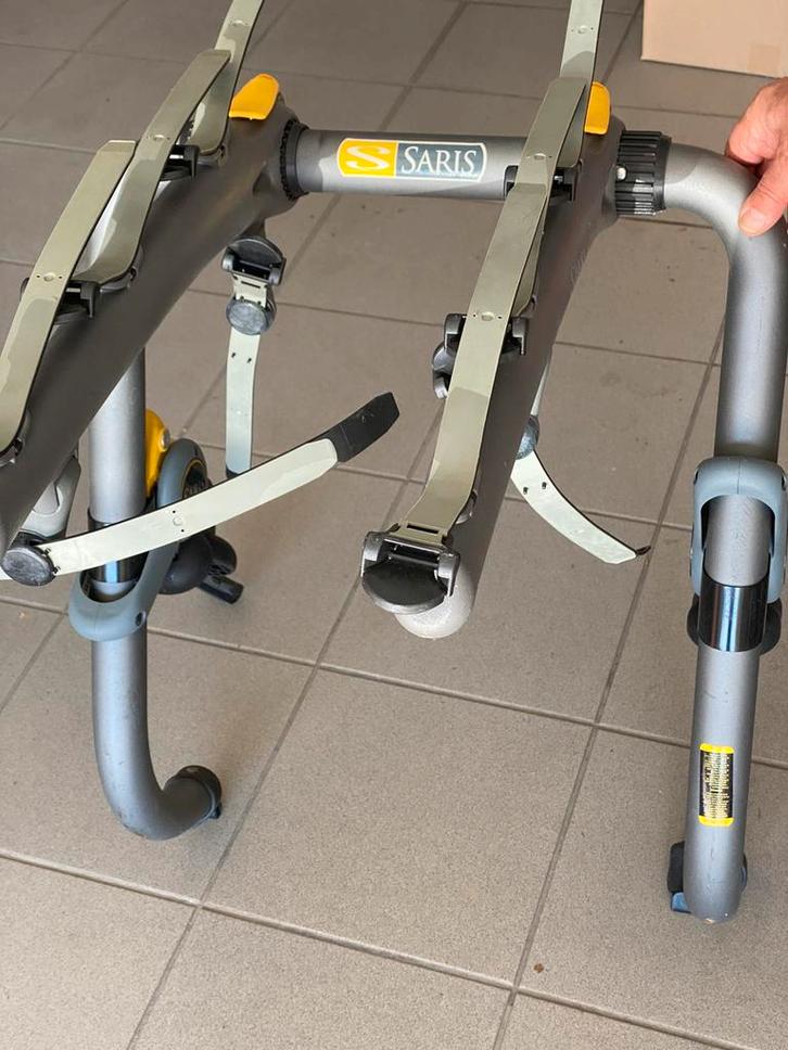 Porte vélos de marque Saris pour 3 vélos en état neuf, Auto diversen, Fietsendragers, Zo goed als nieuw, Ophalen