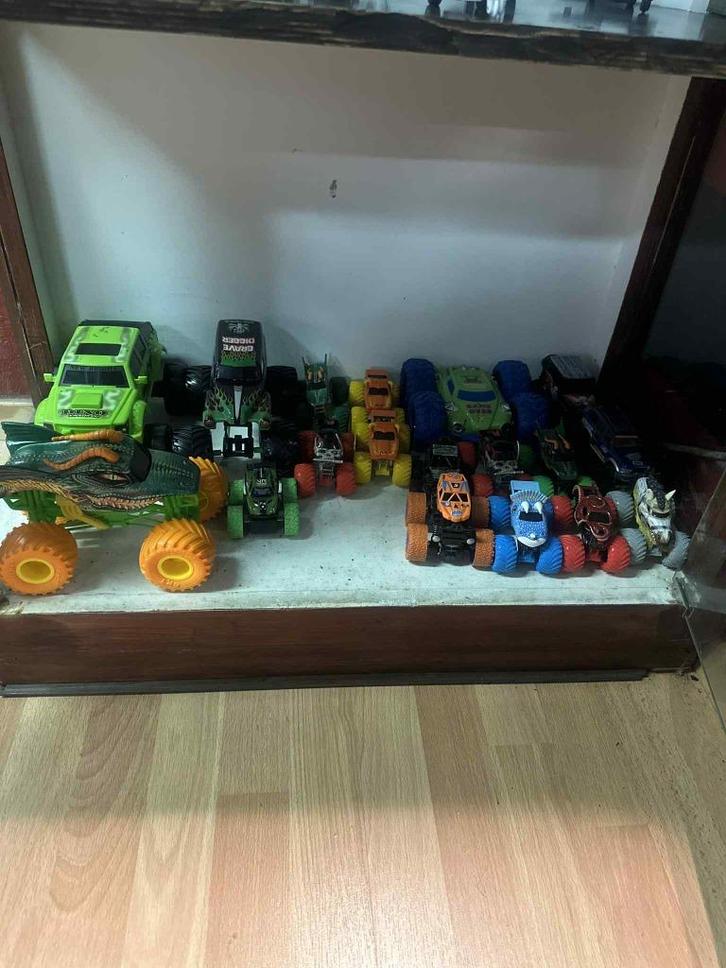 autos schaalmodel, Hobby en Vrije tijd, Modelbouw | Auto's en Voertuigen, Nieuw, Auto, Groter dan 1:32, Overige merken, Ophalen