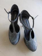 Tamaris elegante hak maar 39 perfecte staat, Tamaris, Ophalen of Verzenden, Zo goed als nieuw, Schoenen met hoge hakken