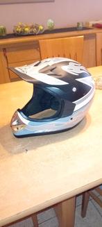 Casque et lunettes de motocross