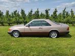 Mercedes w124 220ce oldtimer automaat, Auto's, Mercedes-Benz, Automaat, Particulier, Onderhoudsboekje, Coupé