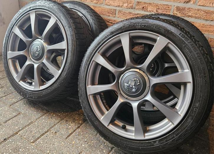 16 inch Fiat 500 Abarth Winterset 4x98 Nokian 5-6mm profiel, Auto-onderdelen, Overige Auto-onderdelen, Alfa Romeo, Fiat, Lancia