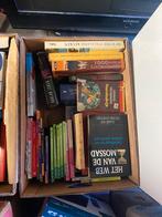 5 volle bananendozen met boeken – alles samen te koop, Enlèvement, Comme neuf