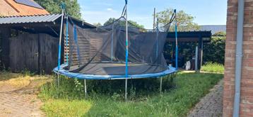 Trampoline Bijna nooit gebruikt beschikbaar voor biedingen